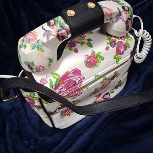 Betsey Johnson White Floral Crossbody Bag with Phone Handle